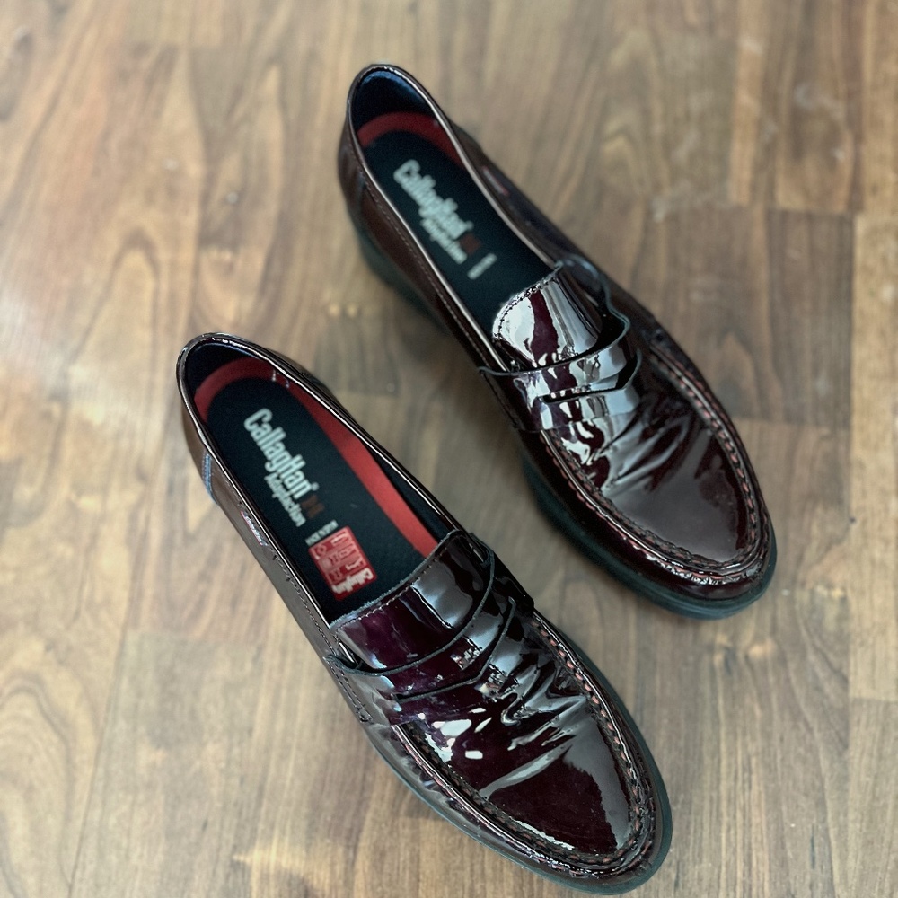 Callaghan Ortho Lite  LOAFERS - size 9